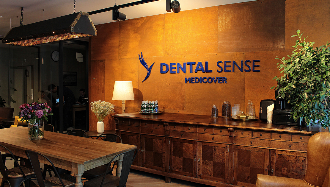 Dental Sense Medicover ceramic logo